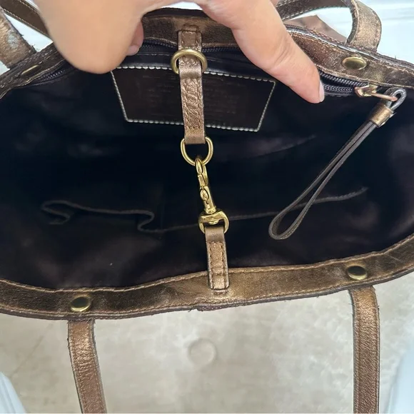 Coach Vintage Tote 11098 (Brown with Metallic Bronze Trimming) - Picture 14 of 16